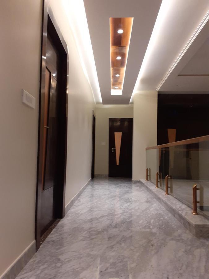 Taj Sojourn Bed & Breakfast Agra  Exterior photo