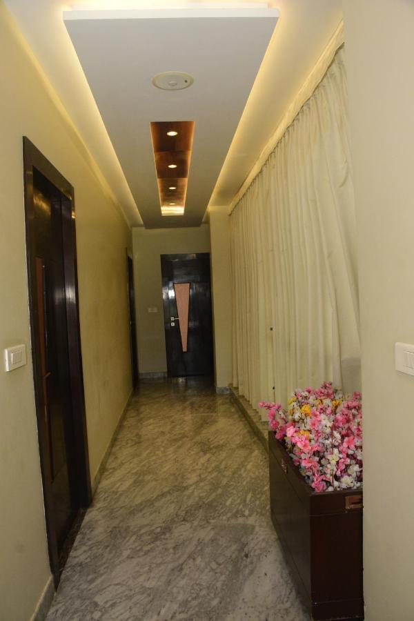 Taj Sojourn Bed & Breakfast Agra  Exterior photo