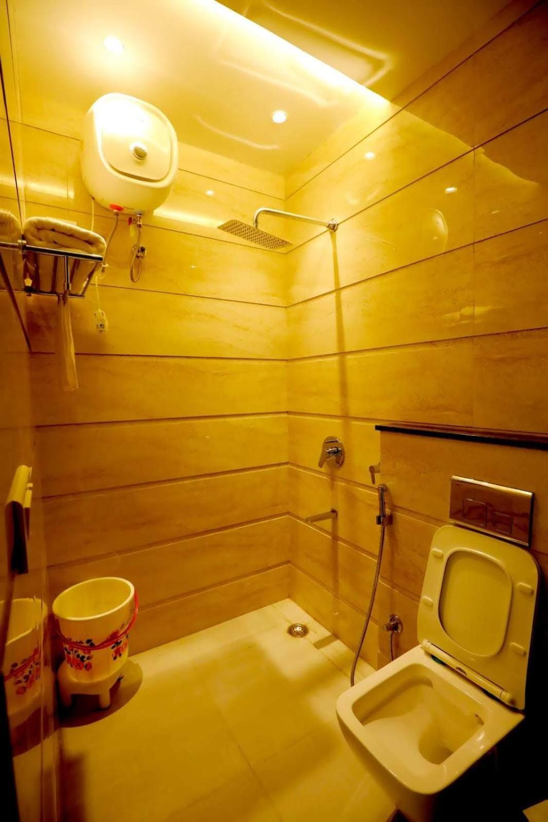 Taj Sojourn Bed & Breakfast Agra  Exterior photo