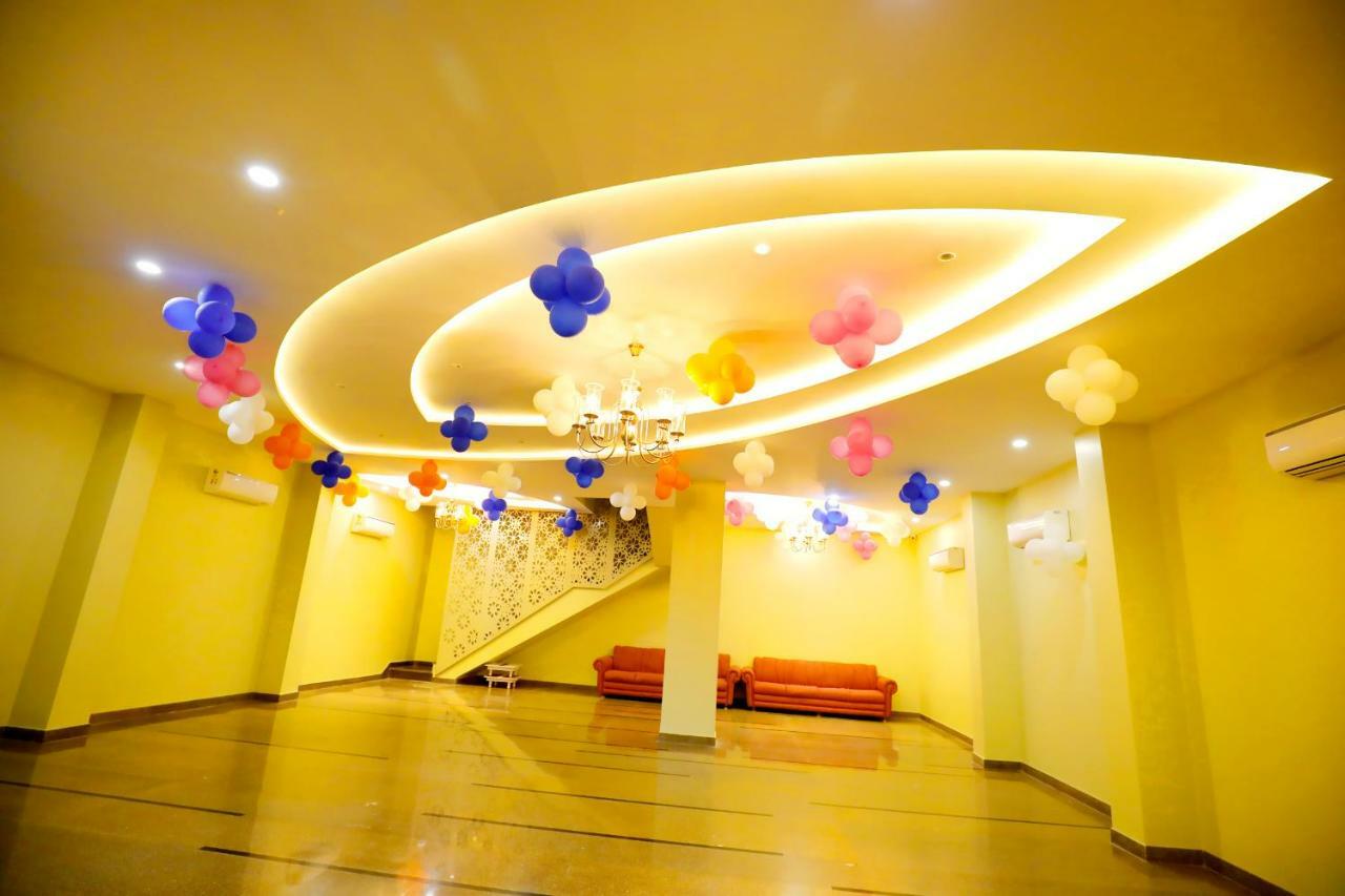 Taj Sojourn Bed & Breakfast Agra  Exterior photo